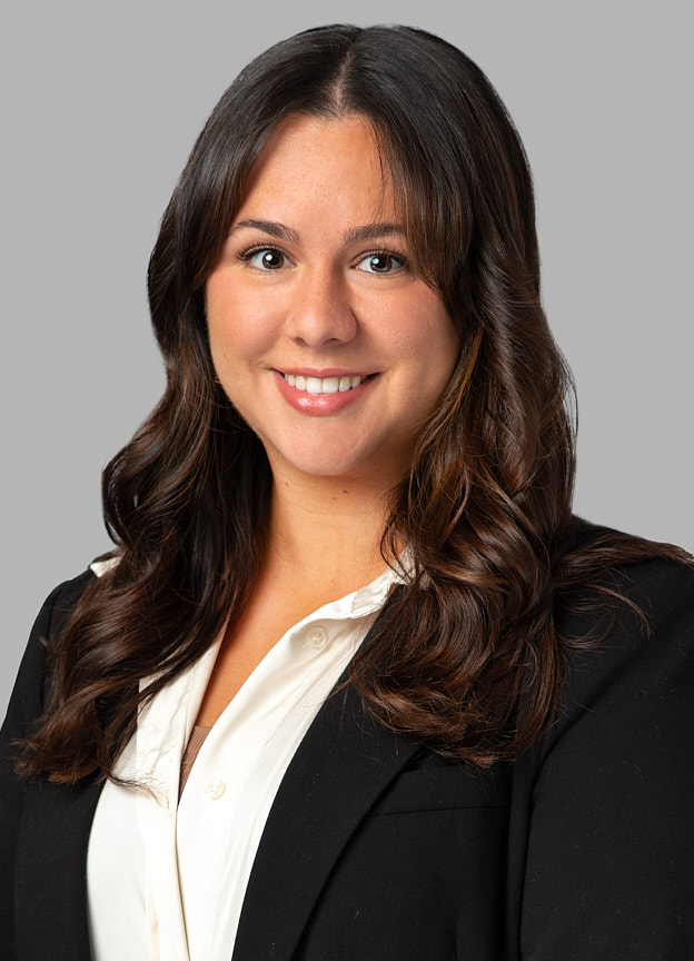 Amelyan Franceschini, Business Immigration Paralegal