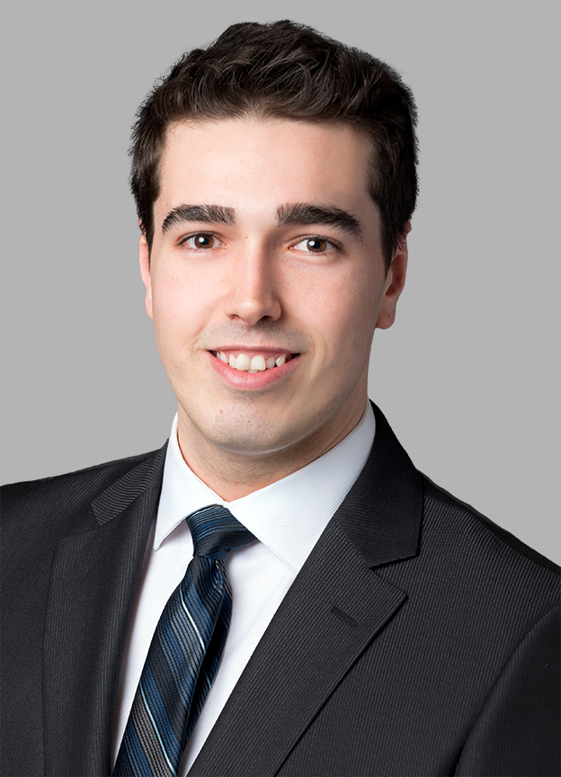 Érik Légaré, Business Immigration Paralegal
