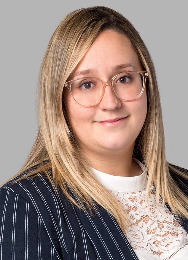 Jessica Tailly-Côté, Corporate Services Paralegal