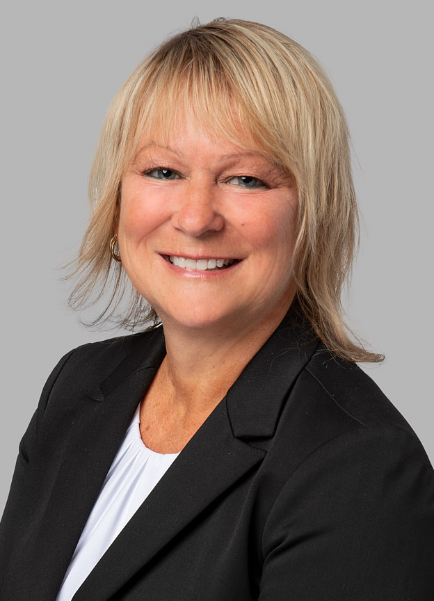 Josée Lacroix, Corporate and Transactional Services Manager